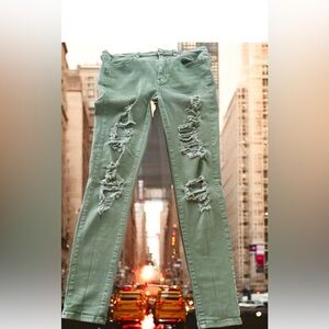 listing-status-banner